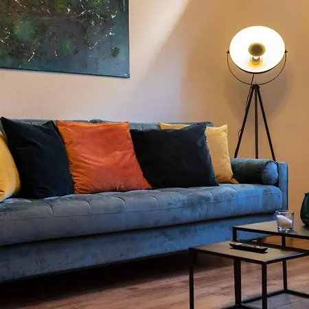 Modern Und Stilvoll Zwischen Innenstadt Und Rue شقة