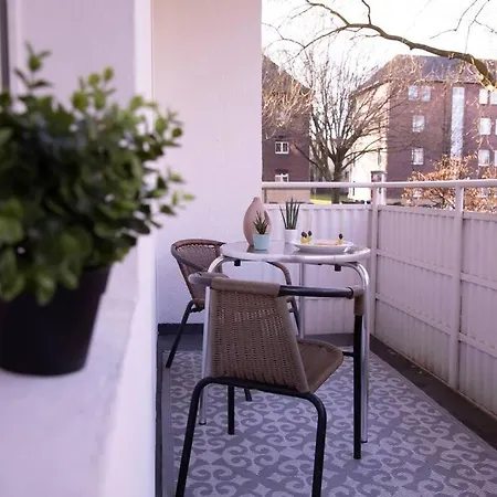 Modern Und Stilvoll Zwischen Innenstadt Und Rue شقة