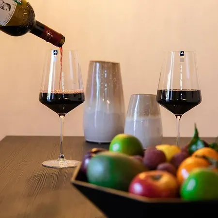 Appartement Modern Und Stilvoll Zwischen Innenstadt Und Rue *