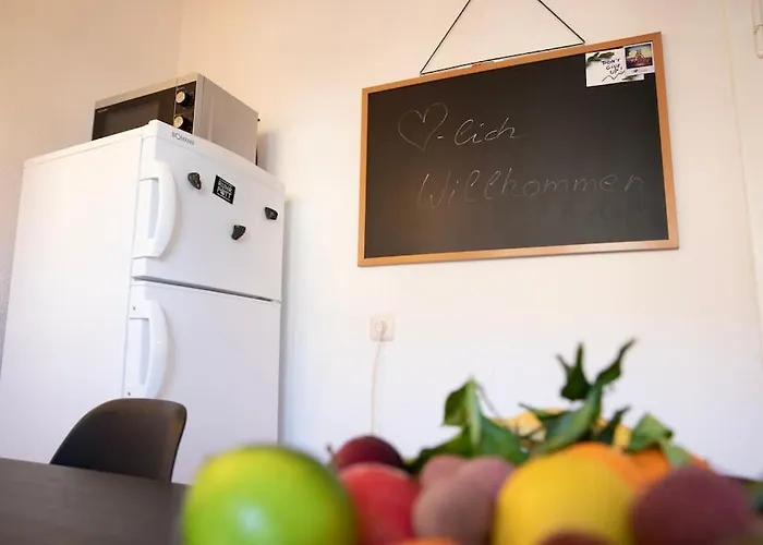 Modern Und Stilvoll Zwischen Innenstadt Und Rue Essen